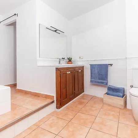3 Bedroom Amazing In Larmentera *