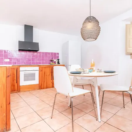 3 Bedroom Amazing In Larmentera 別荘