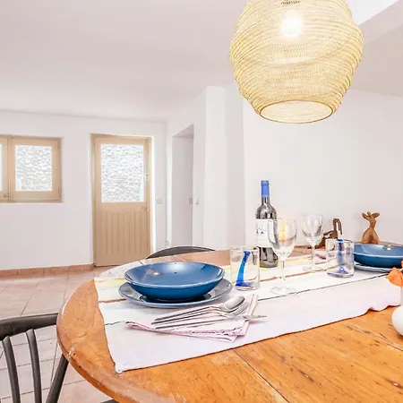 別荘 3 Bedroom Amazing In Larmentera L'Armentera