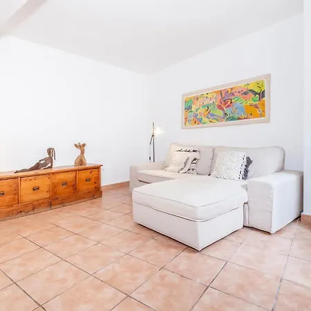 別荘 3 Bedroom Amazing In Larmentera